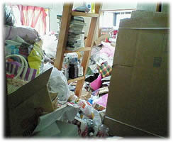 ���~����